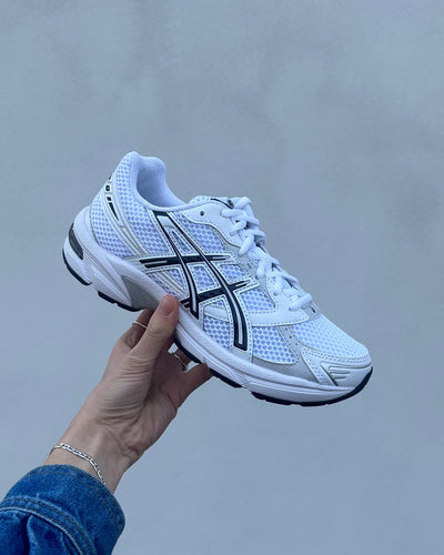Gel-1130 - White/Black