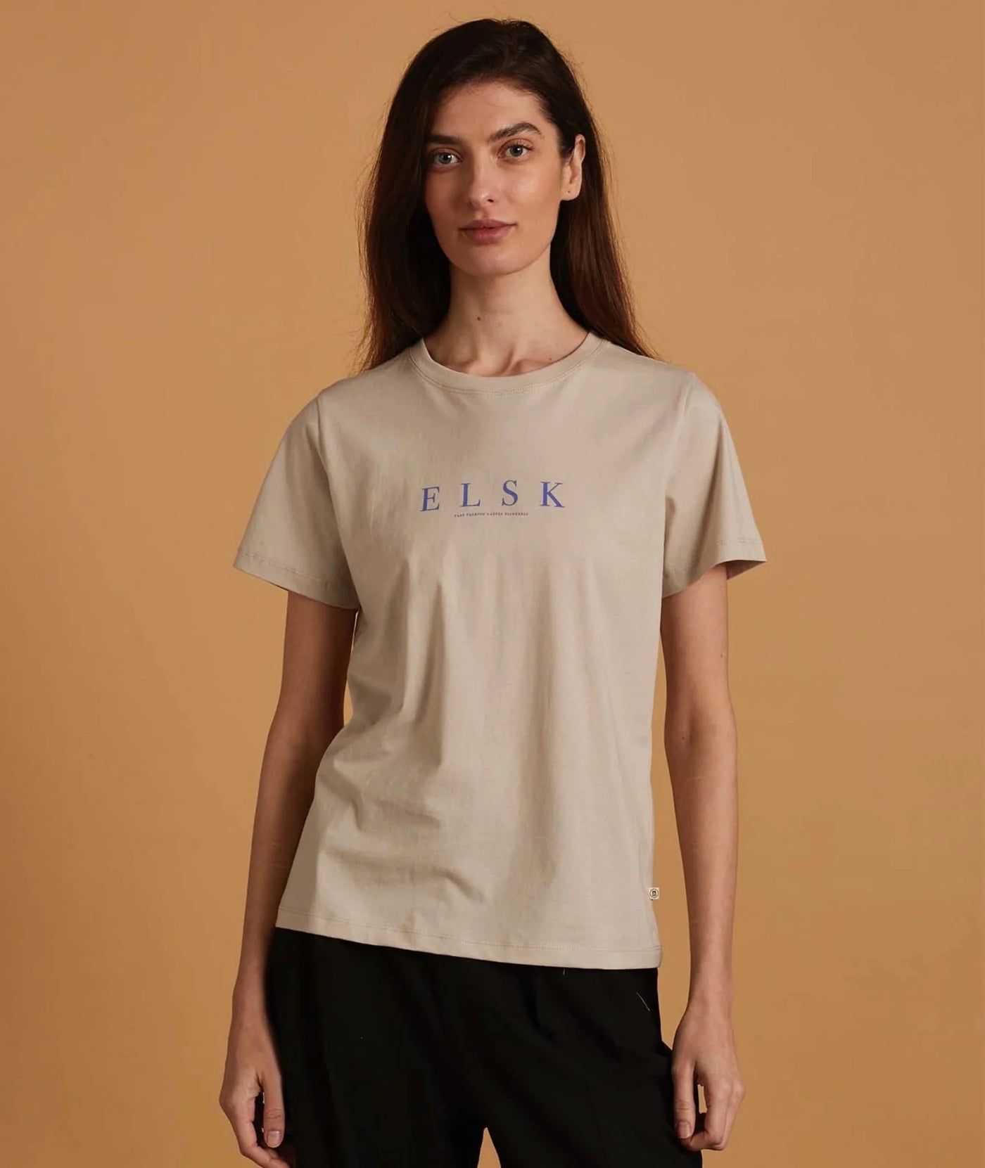 ELSK® PURE WOMEN'S ESSENTIAL TEE - VAPOR GREY - Munk Store