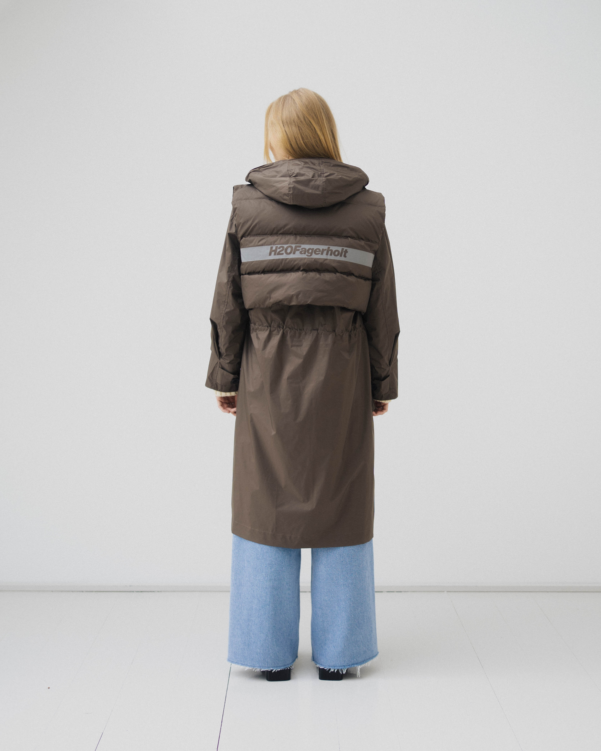 Anna Vilma - Rain Coat - Earth