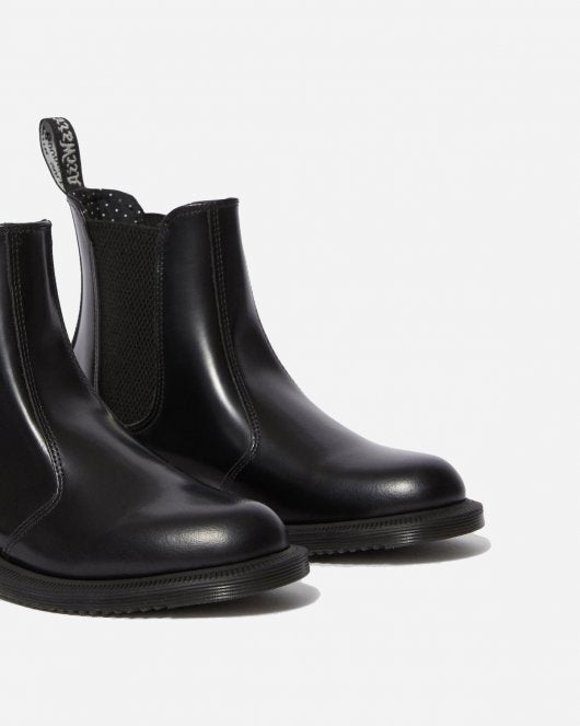 Flora - Black - Munk Store