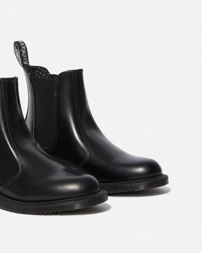 Flora - Black - Munk Store