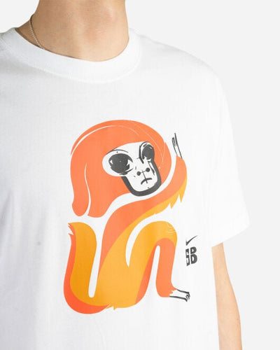 M NK SB Tee Artist 3 - White - Munk Store