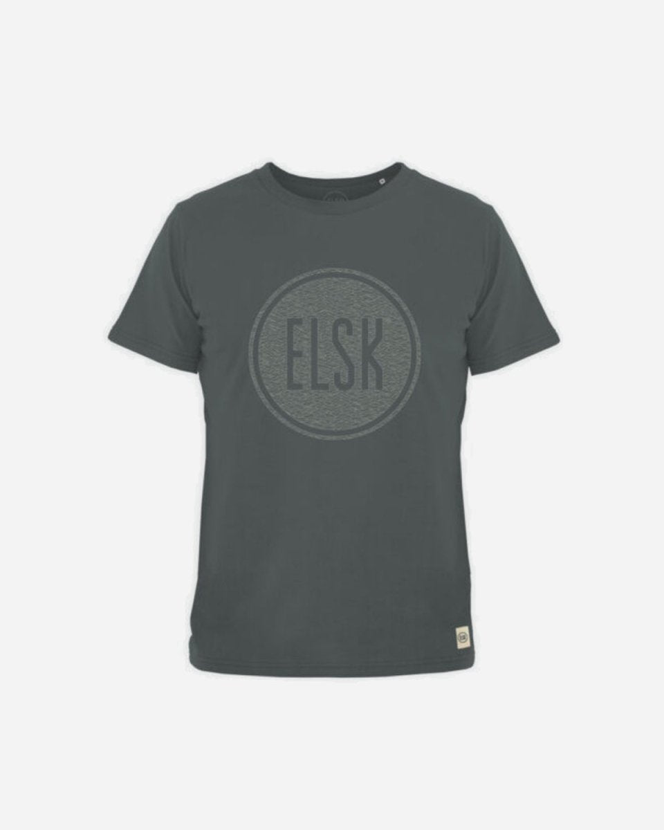 SEA LOGO ESSENTIAL BRUSHED MEN'S TEE - STONE GREEN - Munk Store