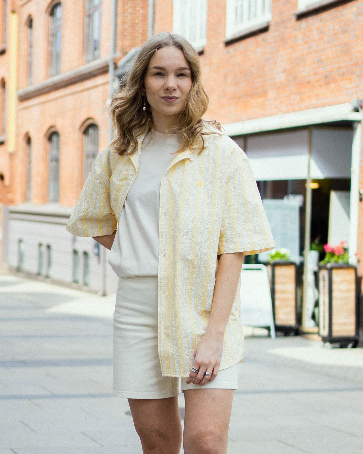 Hale Yello Shirt - White/Yellow